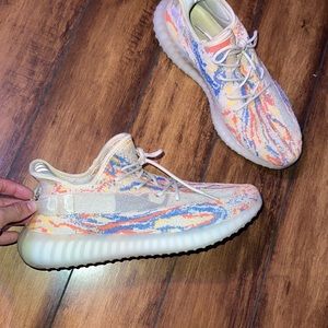 Rare Mens Yeezy size 11.5